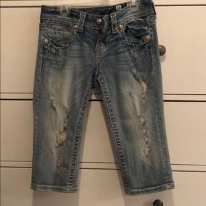 Miss Me Capri jeans in size 26